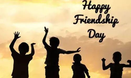 फ्रेंडशिप डे अगस्त के पहले रविवार को ही क्यों किया जाता है सेलीब्रेट, जानें क्या है कहानी?