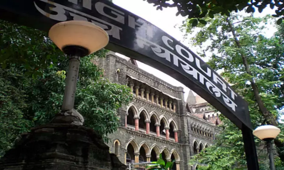महाराष्ट्र के आदिवासी क्षेत्रों में बच्चों के कुपोषण के विषय में वर्तमान हालात की राज्य सरकार से मांगी रिपोर्ट