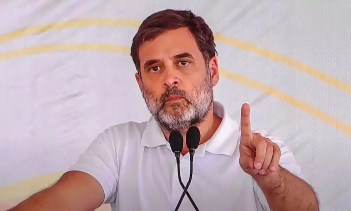 कांग्रेस ने मोदी सरकार पर किया तीखा प्रहार, कहा- ‘दोस्ती का खामियाजा देश भुगत.. कांग्रेस ने मोदी सरकार पर किया तीखा प्रहार, कहा- ‘दोस्ती का खामियाजा देश भुगत..