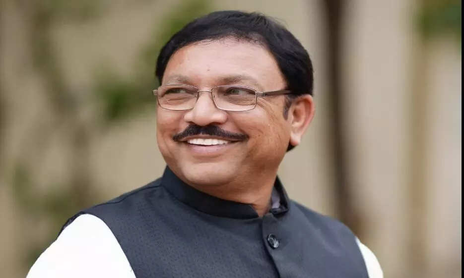 यवतमाल के रेमंड कर्मचारियों के आंदोलन का मसला संसद में संजय देशमुख ने उठाया यवतमाल के रेमंड कर्मचारियों के आंदोलन का मसला संसद में संजय देशमुख ने उठाया
