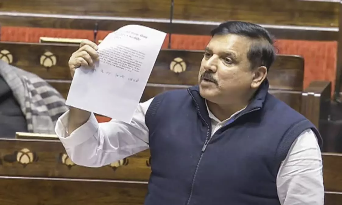 निवेशकों के साथ विश्वासघात अमेरिकी टैरिफ को लेकर संजय सिंह ने मोदी सरकार पर किया तीखा प्रहार निवेशकों के साथ विश्वासघात अमेरिकी टैरिफ को लेकर संजय सिंह ने मोदी सरकार पर किया तीखा प्रहार