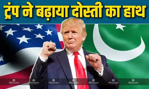 भारत पर 25% टैरिफ लगा कर दुश्मन देश से हाथ मिलाने चला अमेरिका, पाकिस्तान के साथ की बड़ी ट्रेड डील