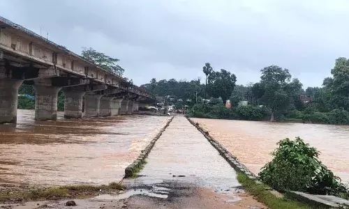 पंद्रह दिन में तीसरी बार पर्लकोटा में बाढ़ ,  भामरागढ़ का कटा संपर्क