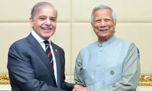 भारत के दो पड़ोसी मुल्क पाकिस्तान और बांग्लादेश के बीच हुई खुफिया मीटिंग, इस अहम टेक्नोलॉजी को किया साझा भारत के दो पड़ोसी मुल्क पाकिस्तान और बांग्लादेश के बीच हुई खुफिया मीटिंग, इस अहम टेक्नोलॉजी को किया साझा