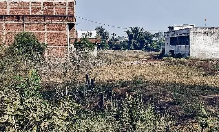 दो काॅलोनियों के प्लाॅट और मकान की बिक्री पर एसडीएम ने लगाई रोक दो काॅलोनियों के प्लाॅट और मकान की बिक्री पर एसडीएम ने लगाई रोक