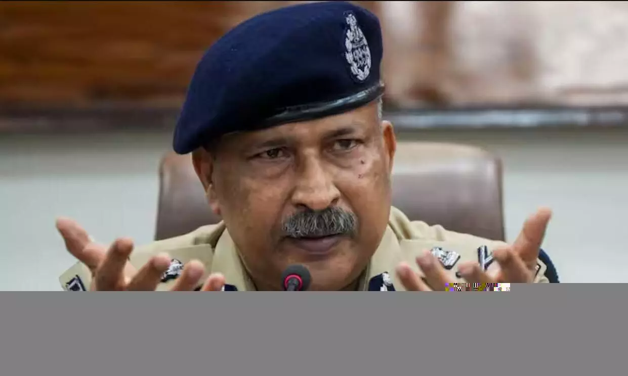 उत्तर प्रदेश पुलिस ने गिरफ्तारी प्रक्रिया में किया बड़ा बदलवा, 16 बिंदुओं वाला मेमो सभी जिलों में भेजा उत्तर प्रदेश पुलिस ने गिरफ्तारी प्रक्रिया में किया बड़ा बदलवा, 16 बिंदुओं वाला मेमो सभी जिलों में भेजा