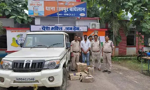 36 हजार की शराब समेत बोलेरो जब्त, आरोपी बंदी 36 हजार की शराब समेत बोलेरो जब्त, आरोपी बंदी