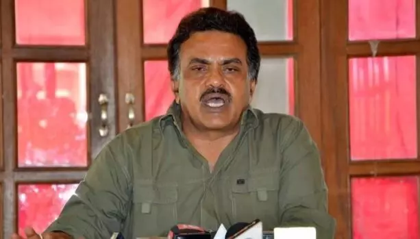 सनातन नहीं होता तो जितेंद्र कब का जितुद्दीन हो गए होते, एनसीपी नेता जितेंद्र आव्हाड के सनातन धर्म वाले बयान पर संजय निरुपम का कड़ा पलटवार सनातन नहीं होता तो जितेंद्र कब का जितुद्दीन हो गए होते, एनसीपी नेता जितेंद्र आव्हाड के सनातन धर्म वाले बयान पर संजय निरुपम का कड़ा पलटवार