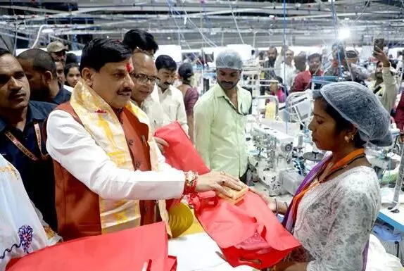लाड़ली बहनों को रक्षाबंधन पर शगुन के रूप में दी जायेगी 250 रूपये अतिरिक्त राशि - मुख्यमंत्री डॉ. यादव लाड़ली बहनों को रक्षाबंधन पर शगुन के रूप में दी जायेगी 250 रूपये अतिरिक्त राशि - मुख्यमंत्री डॉ. यादव