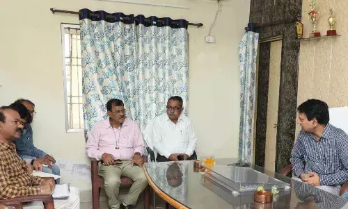 छत्रसाल स्टेडियम से सांसद निधि से दो करोड़ में बनेगा स्वीमिंग पूल व टेनिस कोर्ट