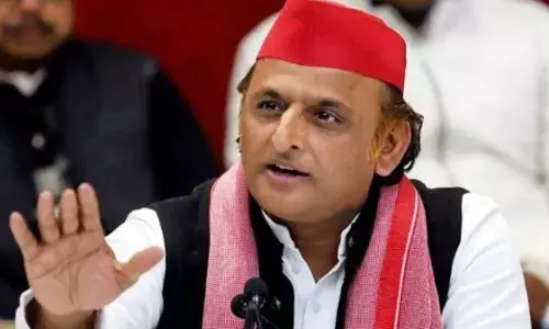 सपा प्रमुख अखिलेश यादव ने जलभराव को लेकर बीजेपी की योगी सरकार पर साधा निशाना, भ्रष्टाचार के गहरे गड्ढों में भरा पानी