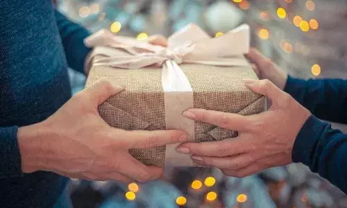 इस रक्षा बंधन पर अपने भाईयों को भी दें रिटर्न गिफ्ट्स, यहां देखें खास आइडियाज इस रक्षा बंधन पर अपने भाईयों को भी दें रिटर्न गिफ्ट्स, यहां देखें खास आइडियाज