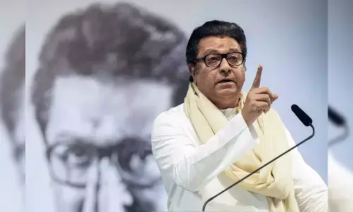 राज ठाकरे ने कहा - मराठी मुद्दा घर-घर पहुंचाएं, मगर हिंदी से न करें द्वेष