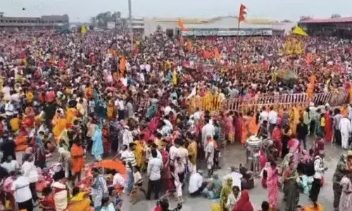 प्रदीप मिश्रा के कुबेरेश्वर धाम में हुआ बड़ा हादसा, भारी भीड़ के चलते मची भगदड़, दो श्रद्धालुों की मौत