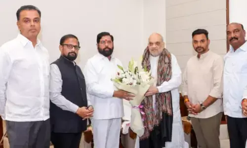 गृह मंत्री शाह से मिले उपमुख्यमंत्री शिंदे, कहा- मुख्यमंत्री फडणवीस से कोई मतभेद नहीं गृह मंत्री शाह से मिले उपमुख्यमंत्री शिंदे, कहा- मुख्यमंत्री फडणवीस से कोई मतभेद नहीं