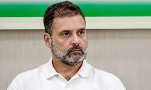 कर्नाटक में आयोजित वोट अधिकार रैली में  राहुल गांधी ने फिर साधा चुनाव आयोग पर निशाना,बीजेपी पर लगाया वोट चोरी का आरोप