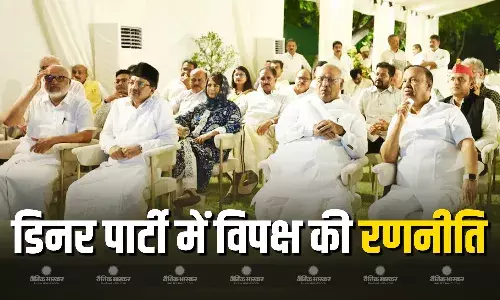 उपराष्ट्रपति उम्मीदवार पर एकजुट हुआ विपक्ष, राहुल गांधी ने इंडिया ब्लॉक में शामिल हर दल के नेता को खुद लगाया कॉल