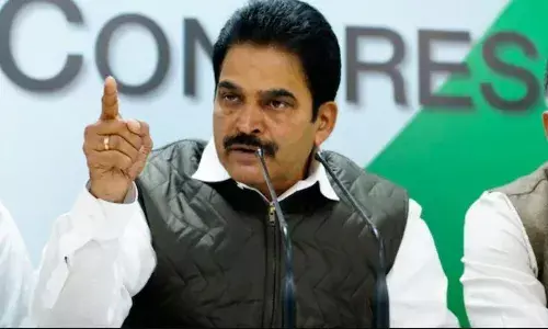 चुनाव में धांधली के आरोपों को लेकर चुनाव आयोग को घेरने की तैयारी में कांग्रेस, केसी वेणुगोपाल बोले - राष्ट्रव्यापी अभियान चलाएगी पार्टी चुनाव में धांधली के आरोपों को लेकर चुनाव आयोग को घेरने की तैयारी में कांग्रेस, केसी वेणुगोपाल बोले - राष्ट्रव्यापी अभियान चलाएगी पार्टी