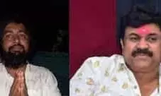 कराड गैंग की गुंडागर्दी , पत्नी को पीटा, फिर युवक को नाक रगड़ने पर मजबूर किया कराड गैंग की गुंडागर्दी , पत्नी को पीटा, फिर युवक को नाक रगड़ने पर मजबूर किया