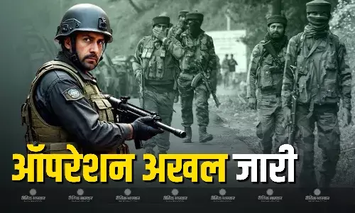 कुलगाम में रातभर जारी रही गोलीबारी, आतंकियों के साथ मुठभेड़ में 2 जवान शहीद, 9 दिनों से चल रहा ऑपरेशन अखल कुलगाम में रातभर जारी रही गोलीबारी, आतंकियों के साथ मुठभेड़ में 2 जवान शहीद, 9 दिनों से चल रहा ऑपरेशन अखल