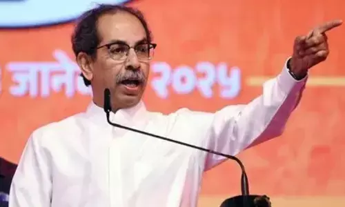 INDIA गठबंधन के सांसदों को हिरासत में लेने पर उद्धव ठाकरे ने दी प्रतिक्रिया, कहा - राहुल गांधी ने जो मुद्दे उठाए...