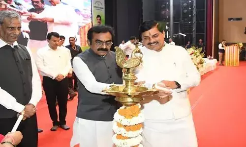 विकास और पर्यावरण संरक्षण की योजनाओं में सामंजस्य आवश्यक - मुख्यमंत्री डॉ. यादव विकास और पर्यावरण संरक्षण की योजनाओं में सामंजस्य आवश्यक - मुख्यमंत्री डॉ. यादव