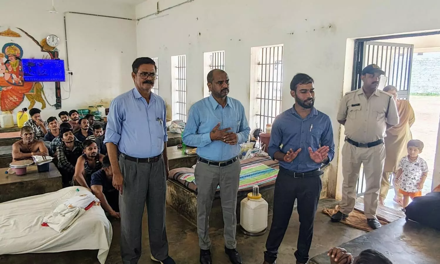 जिला जेल पन्ना का किया निरीक्षण जिला जेल पन्ना का किया निरीक्षण