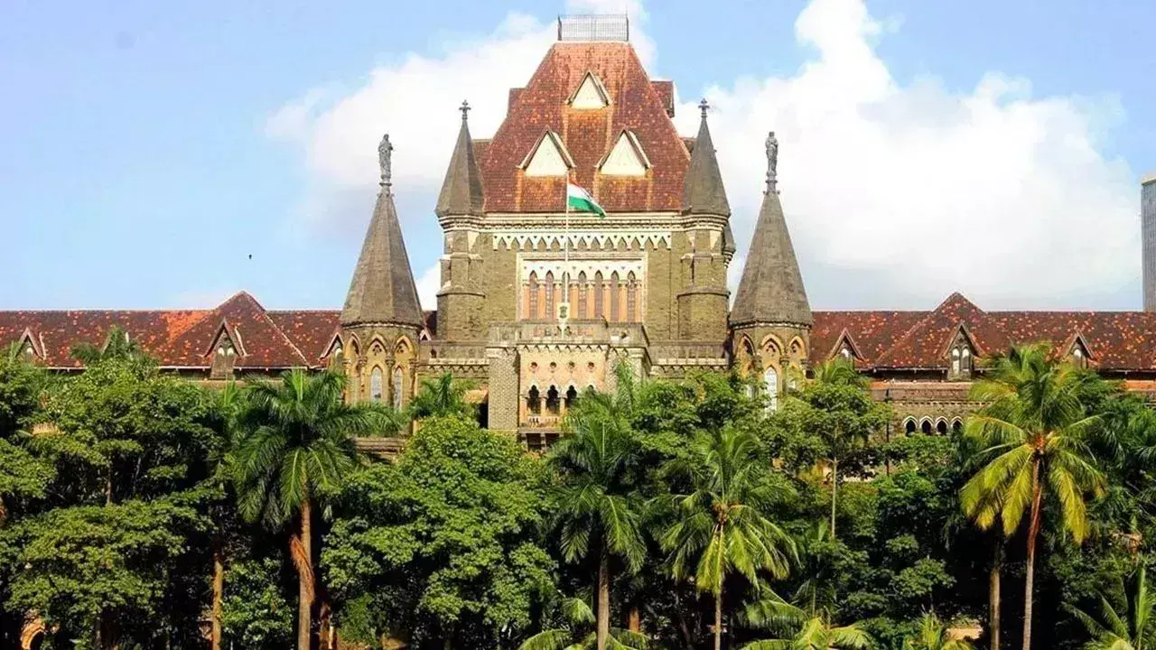 आधार, पैन कार्ड या मतदाता पहचान पत्र रखने से कोई भारतीय नागरिक नहीं, फाइनेंस कंपनी निदेशक  शेट्टी को जमानत नहीं