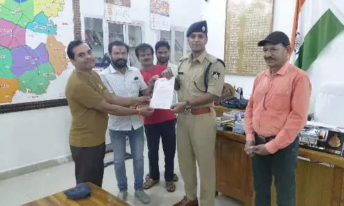 भगवान श्री विश्वकर्मा मंदिर व रामजानकी मंदिर में चोरी करने वाले आरोपी पुलिस गिरफ्त से बाहर