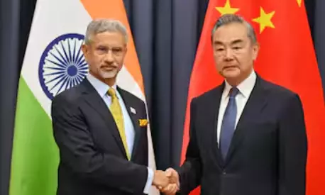 ट्रंप के टैरिफ के बाद चीन और भारत में आ रही हैं नजदीकियां, दो दिन के लिए भारत यात्रा पर आ रहे हैं चीनी विदेश मंत्री, डोभाल और जयशंकर से करेंगे मुलाकात ट्रंप के टैरिफ के बाद चीन और भारत में आ रही हैं नजदीकियां, दो दिन के लिए भारत यात्रा पर आ रहे हैं चीनी विदेश मंत्री, डोभाल और जयशंकर से करेंगे मुलाकात