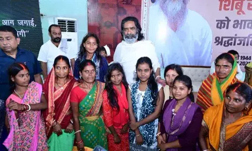 गुरुजी के दिखाए गए मार्ग पर चलना ही उनके प्रति सच्ची श्रद्धांजलि होगी - CM हेमंत सोरेन