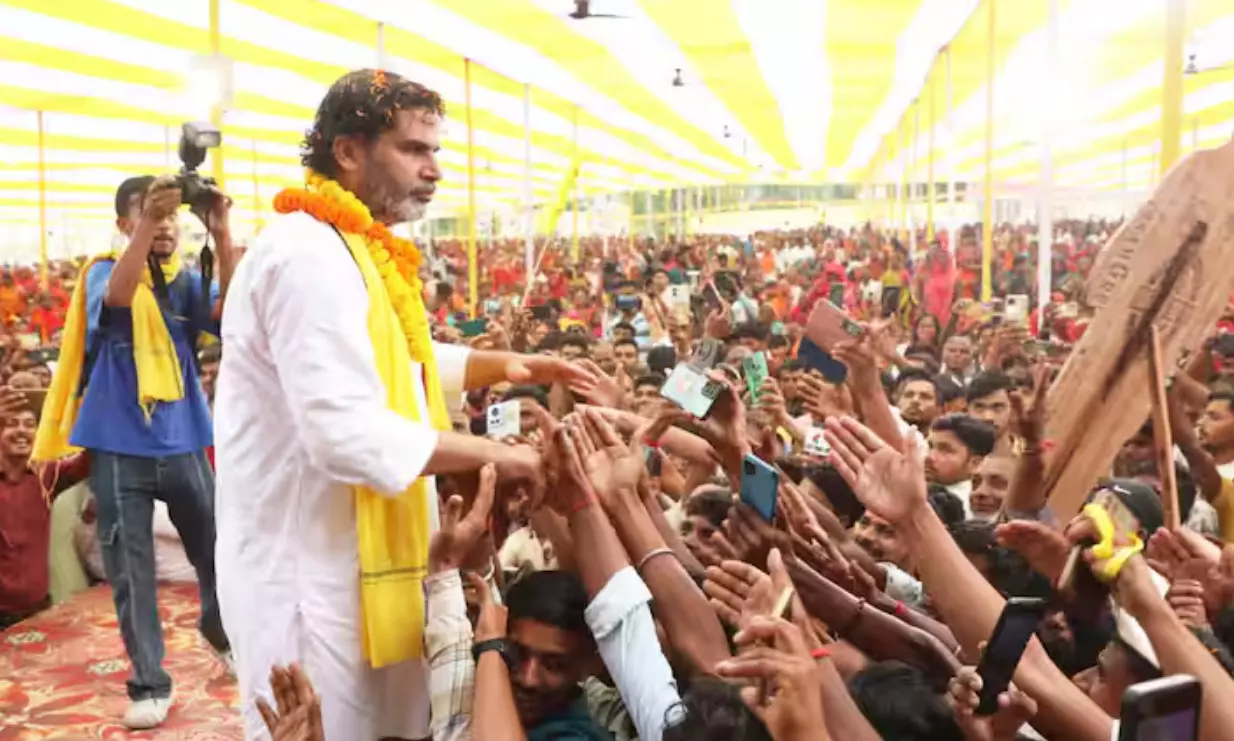 उनकी समझ इतनी ही है कि अपराध बढ़ने.. प्रशांत किशोर विपक्ष और राज्य सरकार पर जमकर बरसे उनकी समझ इतनी ही है कि अपराध बढ़ने.. प्रशांत किशोर विपक्ष और राज्य सरकार पर जमकर बरसे