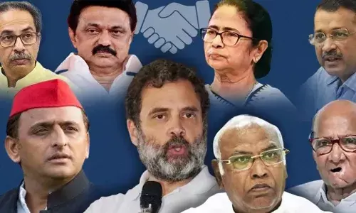 NDA के बाद इंडिया गठबंधन में उपराष्ट्रपति चुनाव के लिए DMK के इस नेता के नाम की चर्चा तेज, तमिलनाडु से रखते हैं ताल्लुक NDA के बाद इंडिया गठबंधन में उपराष्ट्रपति चुनाव के लिए DMK के इस नेता के नाम की चर्चा तेज, तमिलनाडु से रखते हैं ताल्लुक