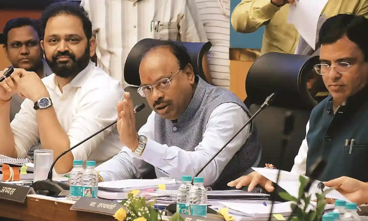 जिला वार्षिक योजना : 1,327 करोड़ का बजट मंजूर ग्रामीण क्षेत्रों में सार्वजनिक परिवहन व्यवस्था पर जोर