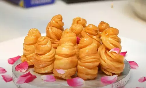 घर पर बनाएं हमारे प्यारे बप्पा की फेवरेट मिठाई, चैलेंज है.. कभी नहीं ट्राई की होगी मोदक बनाने की ये रेसिपी