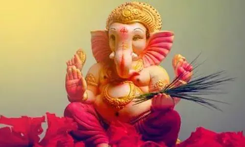 गणेश चतुर्थी पर अपनों का दिन बनाना चाहते हैं यादगार, तो भेजें कमाल के मैसेज, मिलेगा खूब आशीर्वाद गणेश चतुर्थी पर अपनों का दिन बनाना चाहते हैं यादगार, तो भेजें कमाल के मैसेज, मिलेगा खूब आशीर्वाद