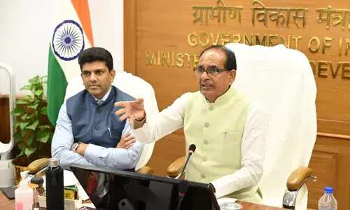 कर्मचारी संकल्प सम्मेलन के आयोजन में बोले शिवराज, समर्पण भाव से करें काम कर्मचारी संकल्प सम्मेलन के आयोजन में बोले शिवराज, समर्पण भाव से करें काम