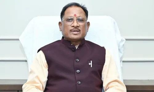 मुख्यमंत्री विष्णुदेव साय के निर्देश पर कैंसर अस्पताल का होगा उन्नयन, जनता को मिलेगी अत्याधुनिक स्वास्थ्य सुविधा की सौगात