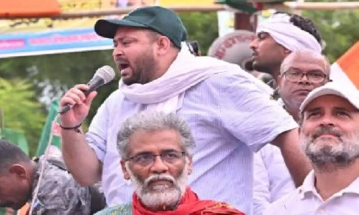 इंडिया गठबंधन ने बिहार की एनडीए सरकार पर लगाए आरोप, कहा- SIR के दौरान जाति प्रमाण पत्र बनाकर करोड़ों रुपए की ठगी इंडिया गठबंधन ने बिहार की एनडीए सरकार पर लगाए आरोप, कहा- SIR के दौरान जाति प्रमाण पत्र बनाकर करोड़ों रुपए की ठगी