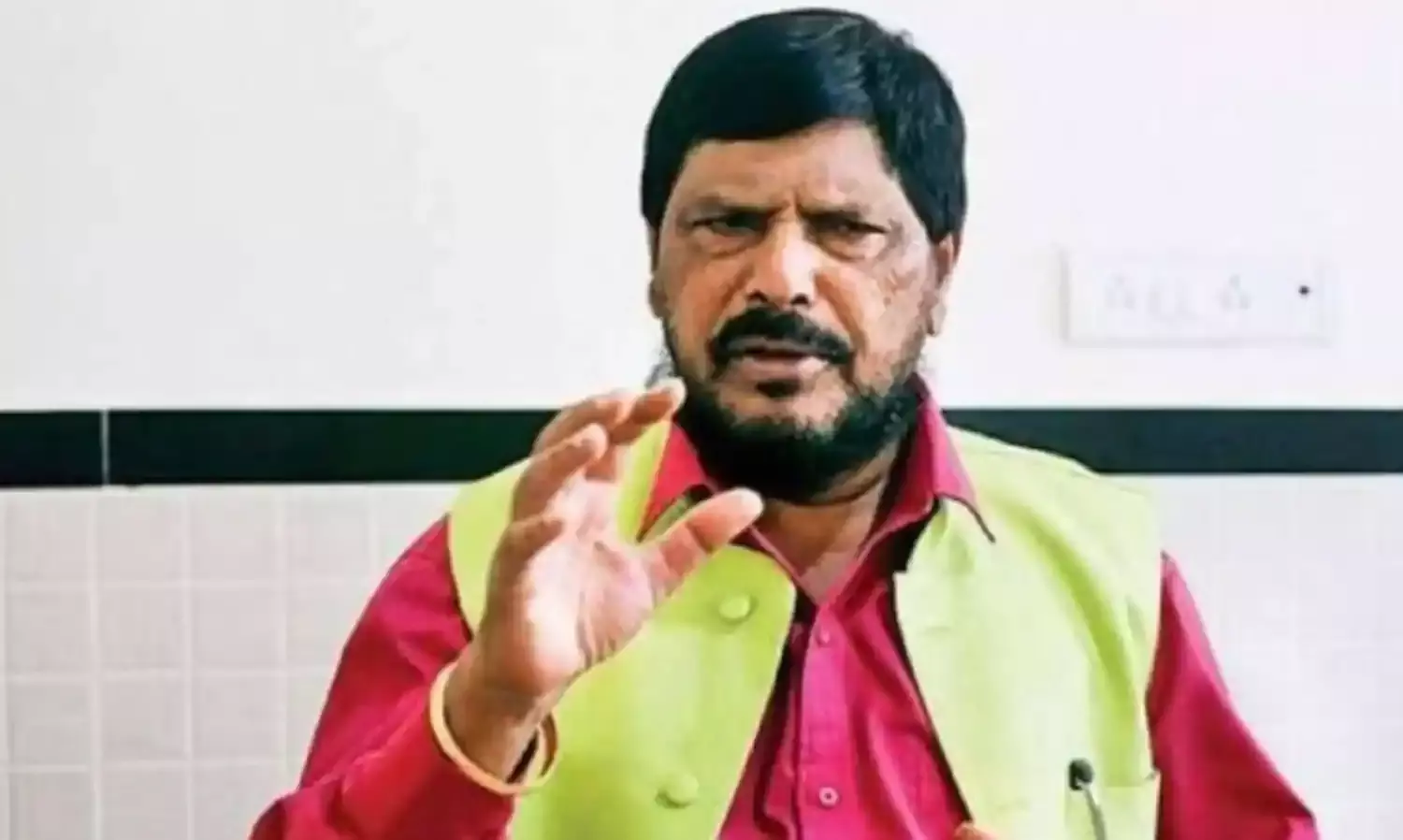 ठाकरे ब्रांड ध्वस्त, उद्धव और राज ठाकरे के चुनाव हारने पर केंद्रीय मंत्री रामदास अठावले ने साधा निशाना