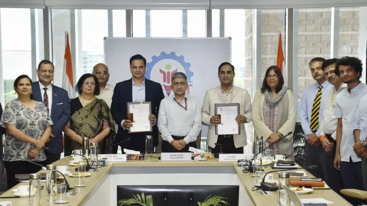 एनसीवीईटी से अवॉर्डिंग बॉडी की मान्यता प्राप्त करने वाले देश के चुनिंदा संस्थानों में शामिल हुआ स्कोप ग्लोबल स्किल्स यूनिवर्सिटी एनसीवीईटी से अवॉर्डिंग बॉडी की मान्यता प्राप्त करने वाले देश के चुनिंदा संस्थानों में शामिल हुआ स्कोप ग्लोबल स्किल्स यूनिवर्सिटी