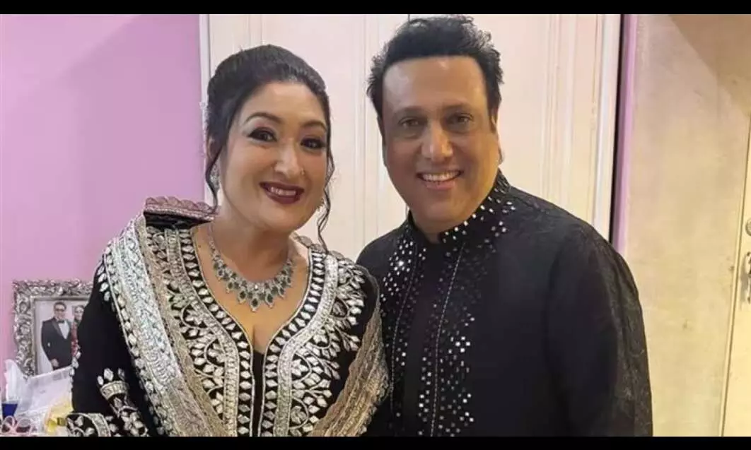 गोविंदा और सुनीता के बीच नहीं हो रहा कोई तलाक - वलाक, परिवार का इनकार गोविंदा और सुनीता के बीच नहीं हो रहा कोई तलाक - वलाक, परिवार का इनकार