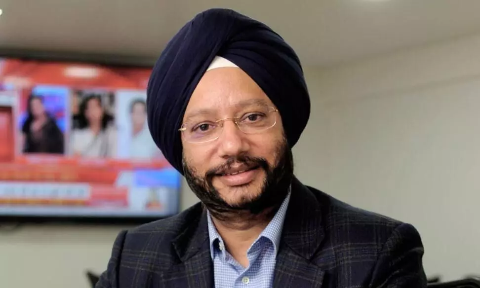 संविधान संशोधन विधेयक को लेकर गरमाई सियासत, कांग्रेस नेता बोले - खरीद-फरोख्त की राजनीति में लिप्त बीजेपी संविधान संशोधन विधेयक को लेकर गरमाई सियासत, कांग्रेस नेता बोले - खरीद-फरोख्त की राजनीति में लिप्त बीजेपी