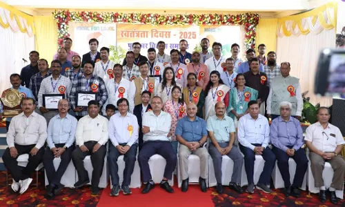 आउटसोर्स कर्मियों सहित विशिष्ट कार्य निष्पादन के लिए एमपी ट्रांसको के 28 कार्मिक पुरस्कृत