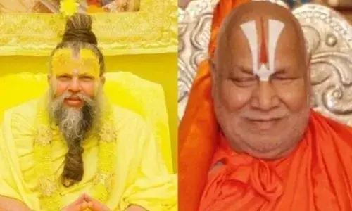 प्रेमानंद महाराज पर विवादित बयान देने के बाद रामभद्राचार्य ने दी सफाई, कहा - मैंने कोई अभद्र टिप्पणी नहीं की, अगर..