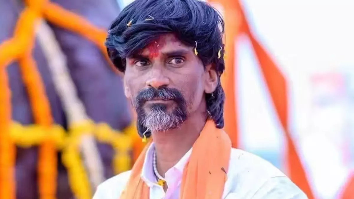 बॉम्बे हाई कोर्ट से मराठा नेता मनोज जरांगे को लगा झटका बॉम्बे हाई कोर्ट से मराठा नेता मनोज जरांगे को लगा झटका