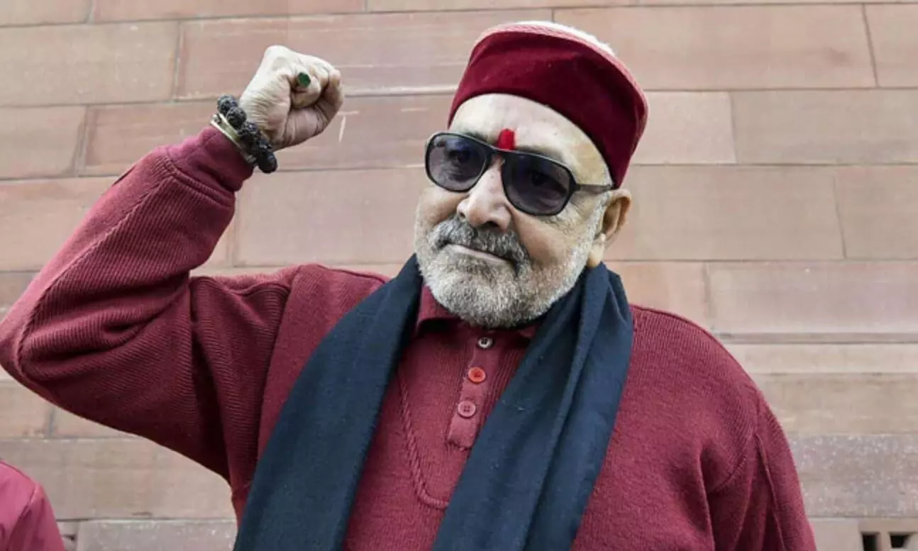हिंदू भाई सिर्फ हिंदु की दुकान... केंद्रीय मंत्री गिरिराज सिंह ने दिया विवादित बयान, सोशल मीडिया पर तेजी से हो रहा वायरल हिंदू भाई सिर्फ हिंदु की दुकान... केंद्रीय मंत्री गिरिराज सिंह ने दिया विवादित बयान, सोशल मीडिया पर तेजी से हो रहा वायरल