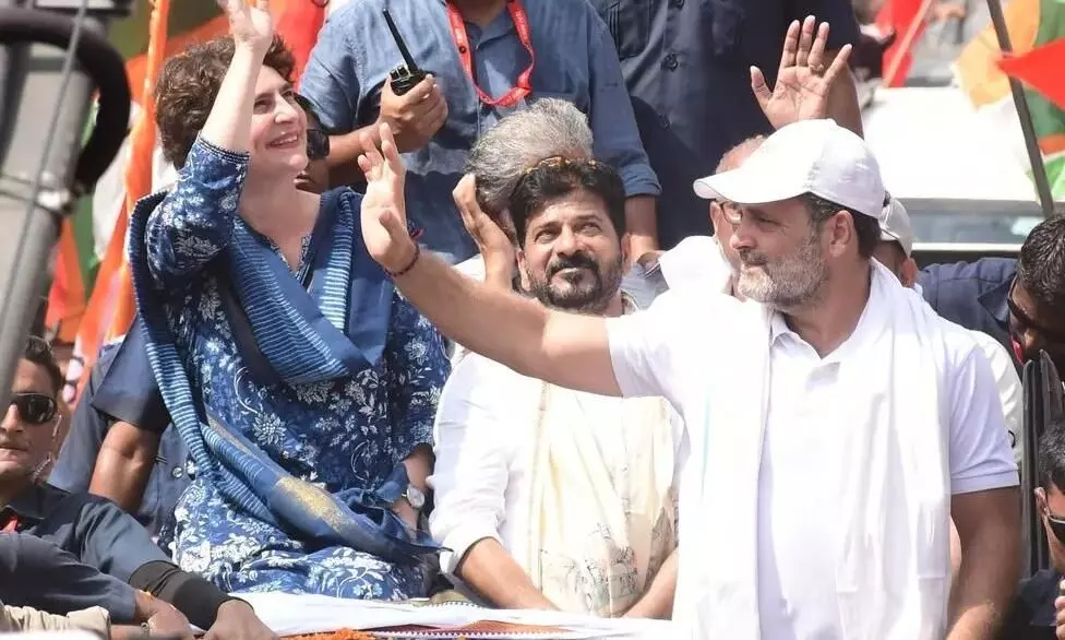 राहुल गांधी के गुजरात मॉडल को वोट चोरी का मॉडल बताने पर गरमाई सियासत, बीजेपी बोली - अपनी नाकामियों को छिपा रहा विपक्ष राहुल गांधी के गुजरात मॉडल को वोट चोरी का मॉडल बताने पर गरमाई सियासत, बीजेपी बोली - अपनी नाकामियों को छिपा रहा विपक्ष
