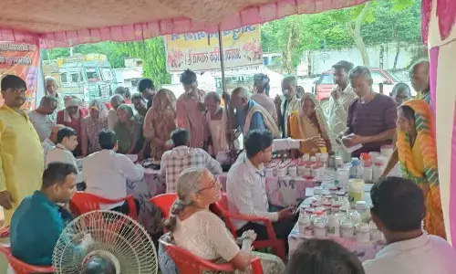 आयुर्वेद चिकित्सा शिविर में 185 व्यक्ति लाभांवित आयुर्वेद चिकित्सा शिविर में 185 व्यक्ति लाभांवित