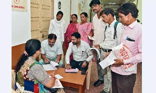 बारिश में गिर गया मकान, अब सिर छिपाने की जगह नहीं